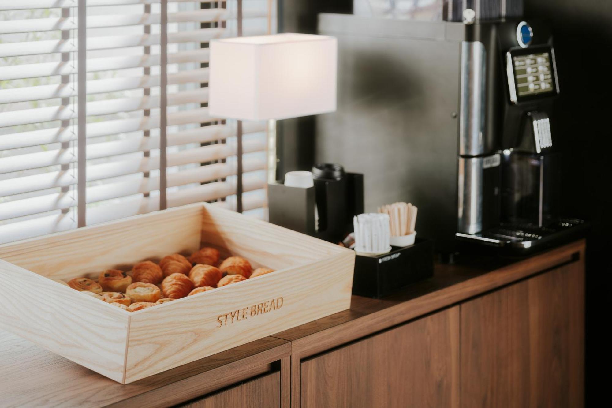 Nest Hotel Tokyo Yaesu 外观 照片